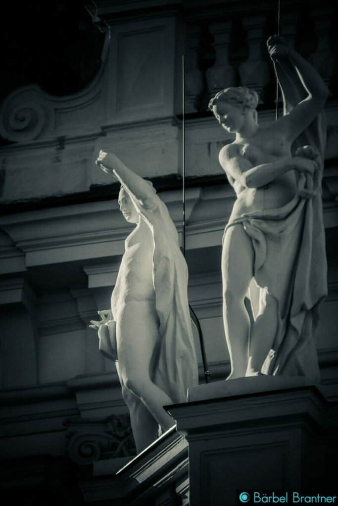 Statuen am Oberen Belvedere
